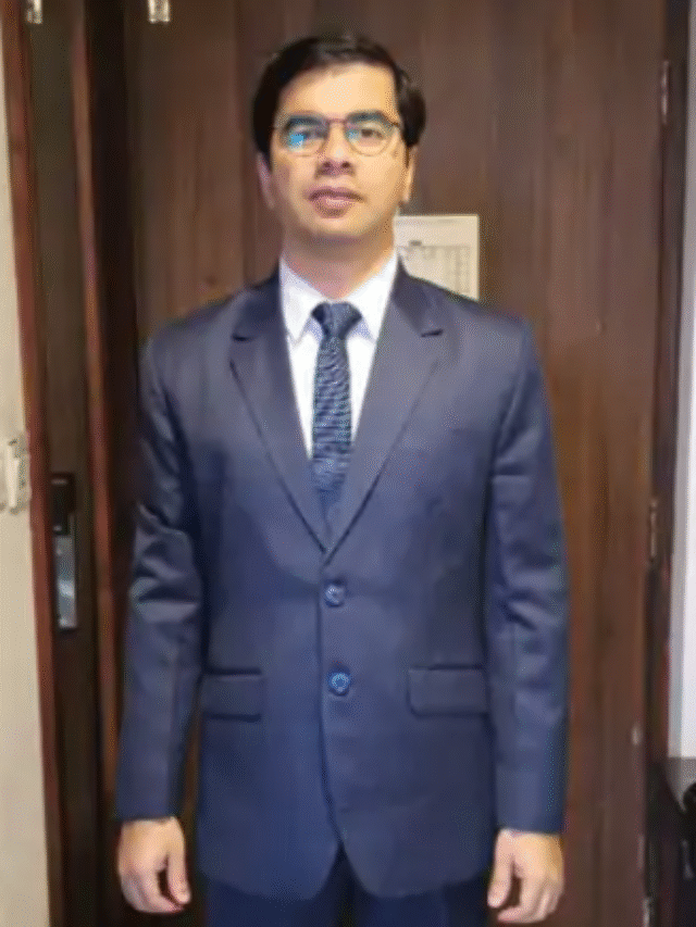 upsc topper rank 27 ROMIL DWIVEDI   2024