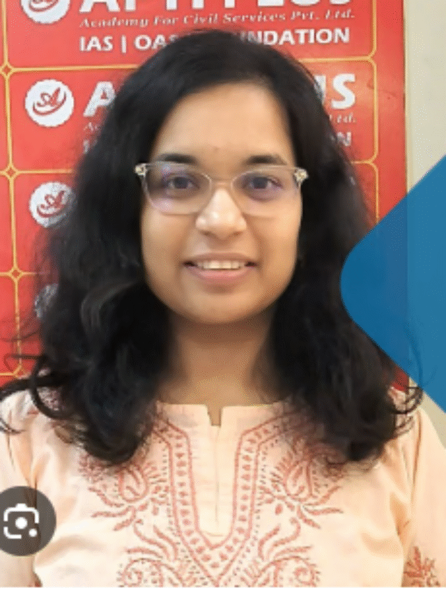 upsc topper rank 48 RITIKA RATH 2024